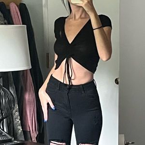 Urban Outfitters Black Crop-Top (XS)